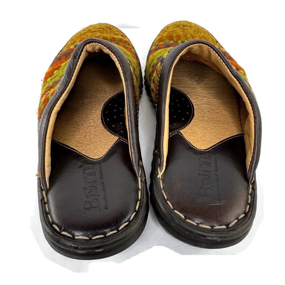 Born Southwest Carpet Slides Patterned Flats size 7 - Picture 3 of 6